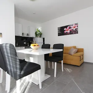 Apartament Hawaii